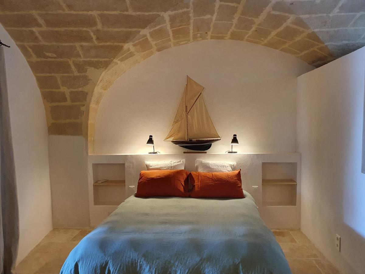 Les Canisses, Magnifique Appartement Avec Terrasse Au Coeur D'Uzès Εξωτερικό φωτογραφία